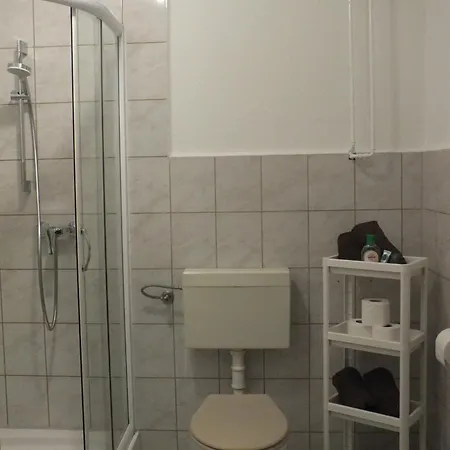 Zwei Bett Zimmer Pruchten Zewnętrze zdjęcie